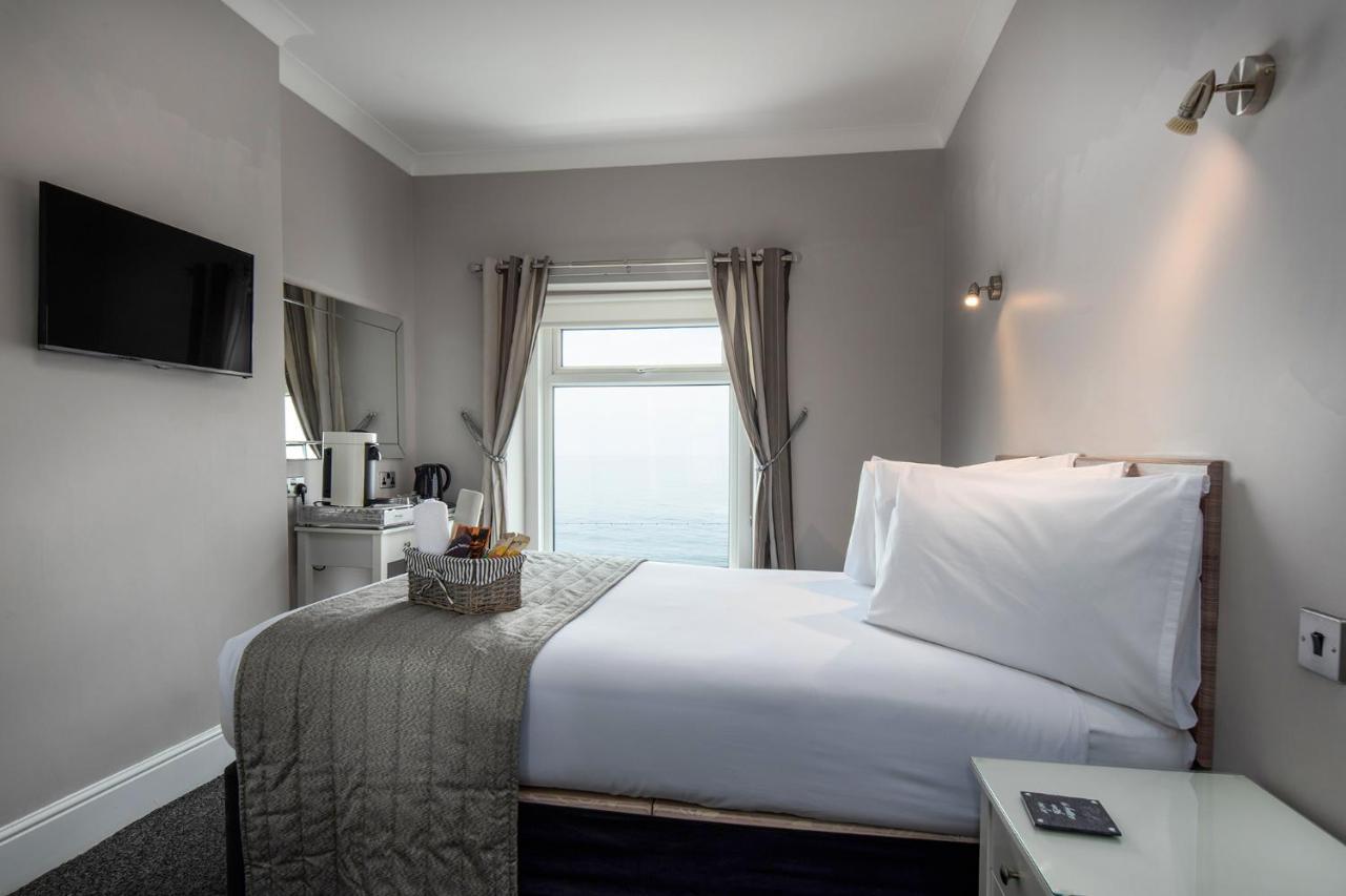 Pebble House Bed & Breakfast ลันดิดโน ภายนอก รูปภาพ